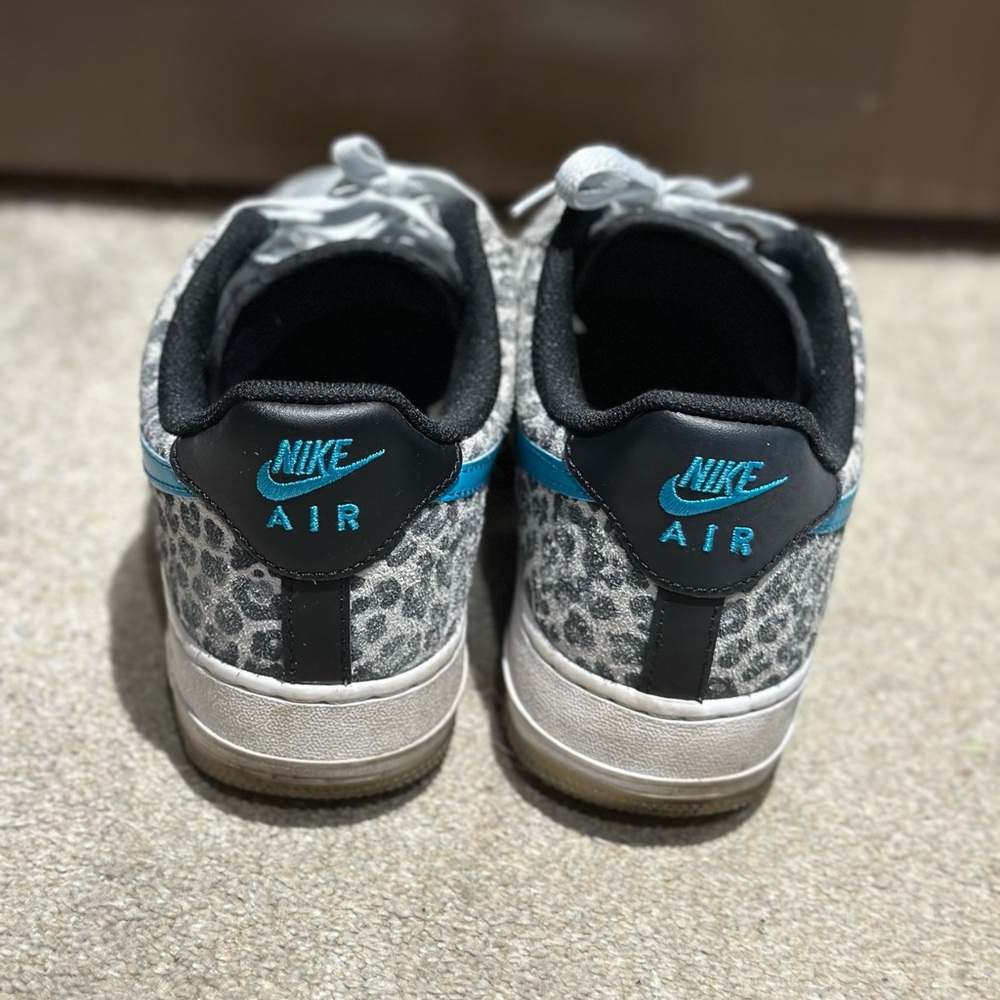Nike Leopard Print Sneakers with Blue Swoosh - Picture 4 of 6